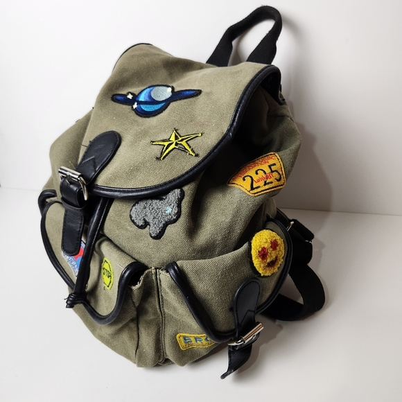 DREAM CONTROL Utility Multi-Pocket Backpack With Patches UNISEX - Picture 2 of 13